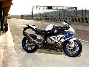 BMW HP4